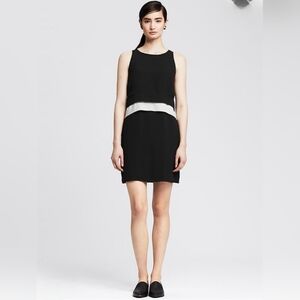 $9 BANANA REPUBLIC BLACK & WHITE SLEEVELESS SHEATH DRESS